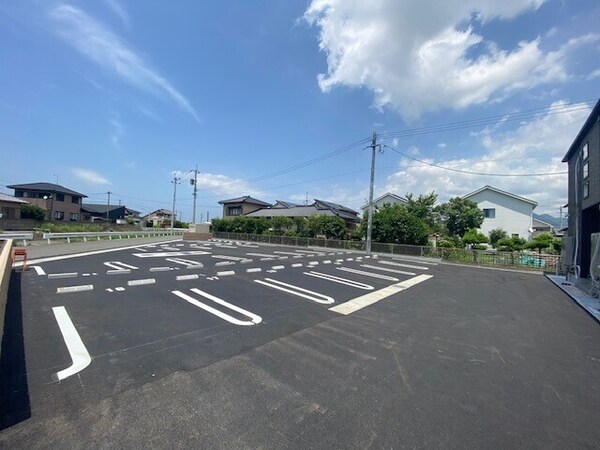 駐車場(駐車場)
