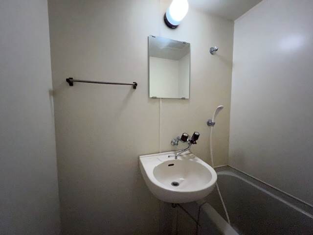 物件内観写真4　(別号室)