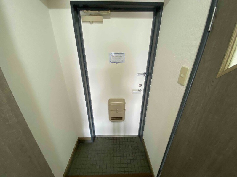 物件内観写真3　(別号室イメージ)