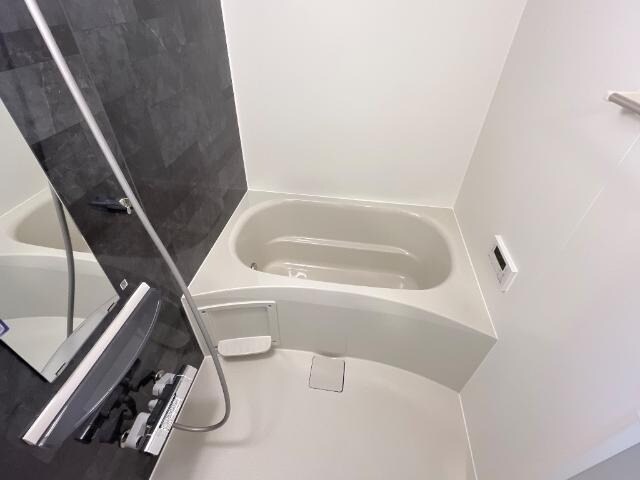 物件内観写真6　(同型イメージ)