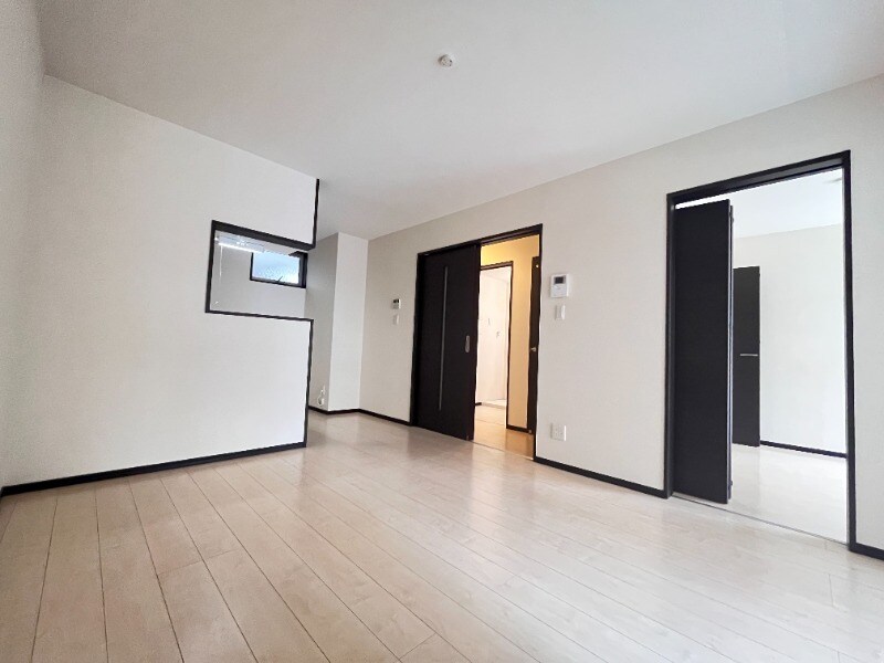 物件内観写真3　(別号室イメージ)