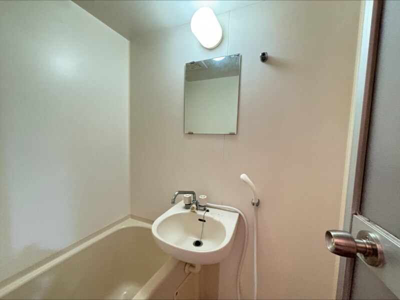 物件内観写真10　(別号室イメージ)