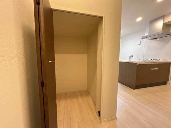 収納(同型イメージ)