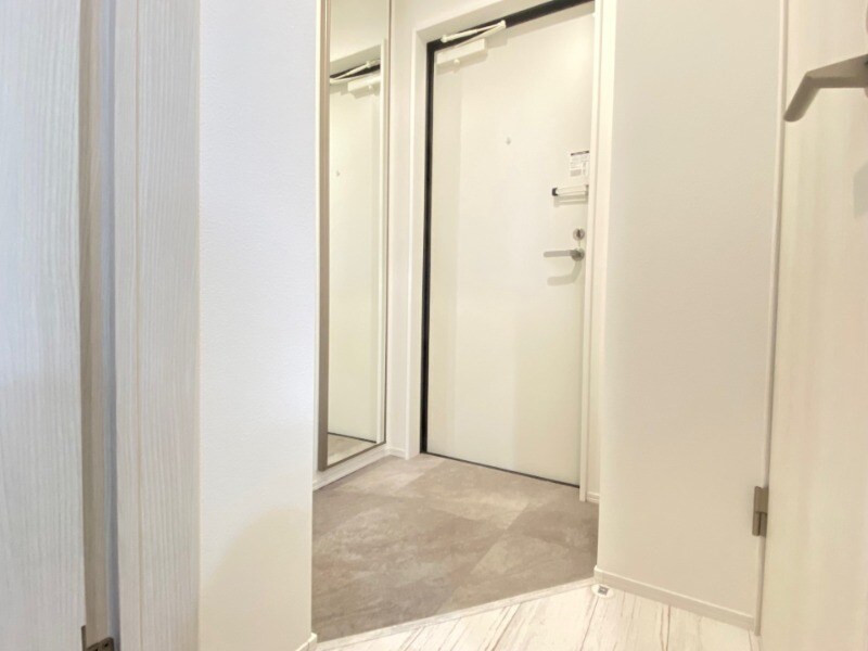 物件内観写真2　(建築中写真)