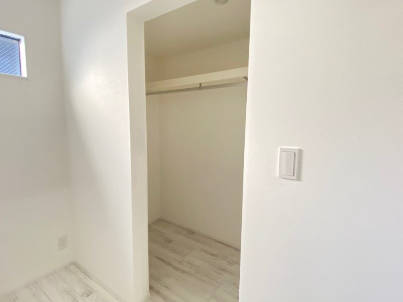 物件内観写真8　(建築中写真)