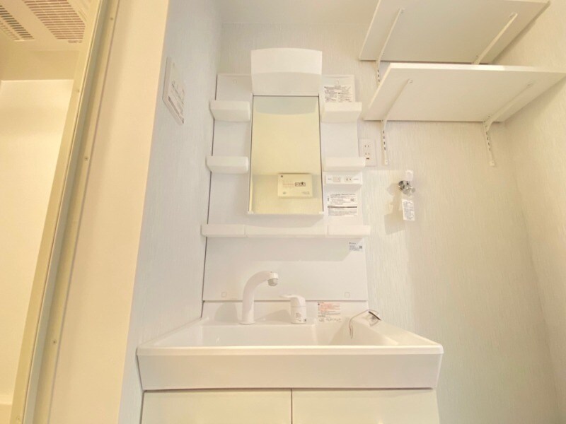 物件内観写真9　(建築中写真)