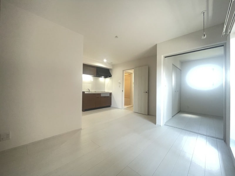 物件内観写真3　(同型タイプ)