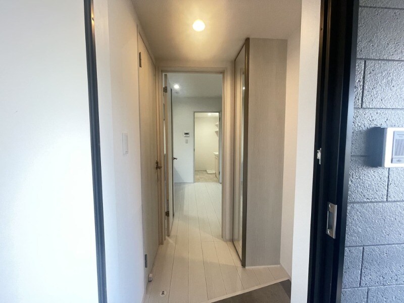 物件内観写真2　(同型タイプ)