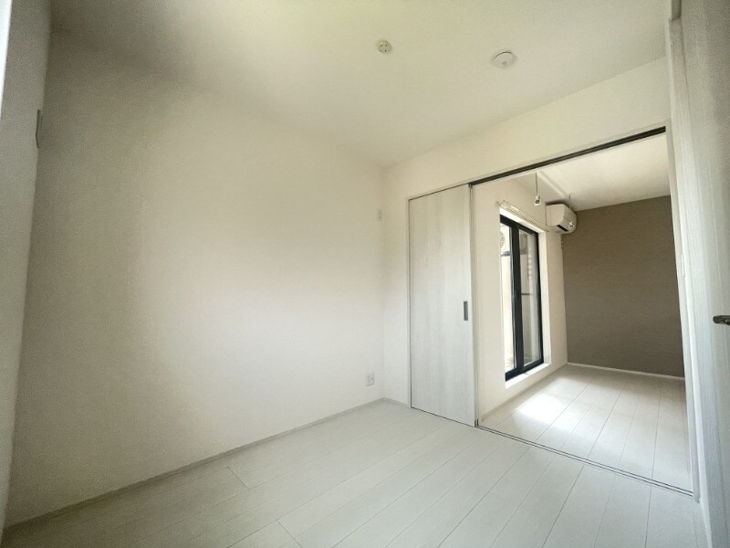 物件内観写真5　(同型タイプ)