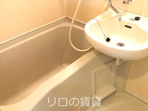 バス／シャワールーム等(別号室)