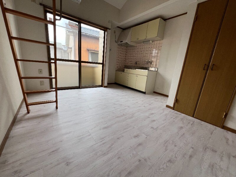 物件内観写真4　(別号室イメージ)