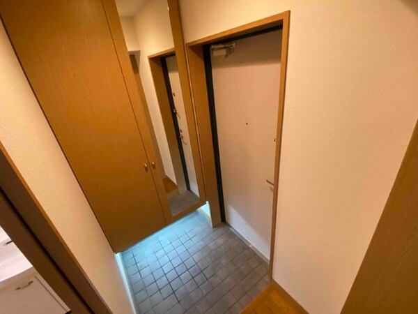 玄関