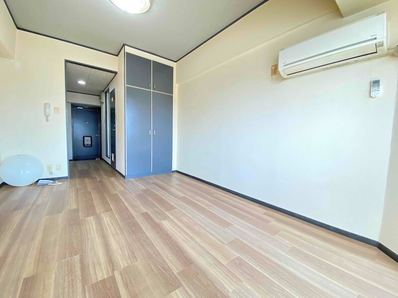 物件内観写真8　(同物件別部屋イメージ)