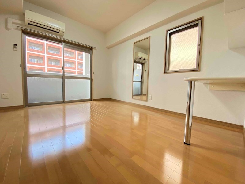 物件内観写真3　(同物件別部屋イメージ)