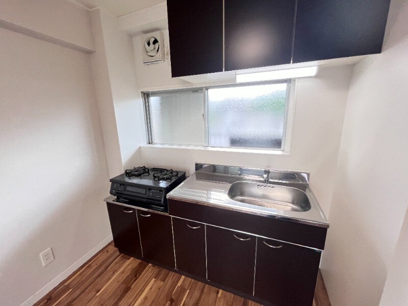 物件内観写真4　(別号室)