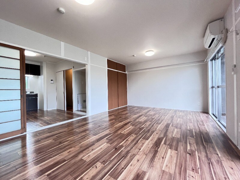 物件内観写真5　(別号室)