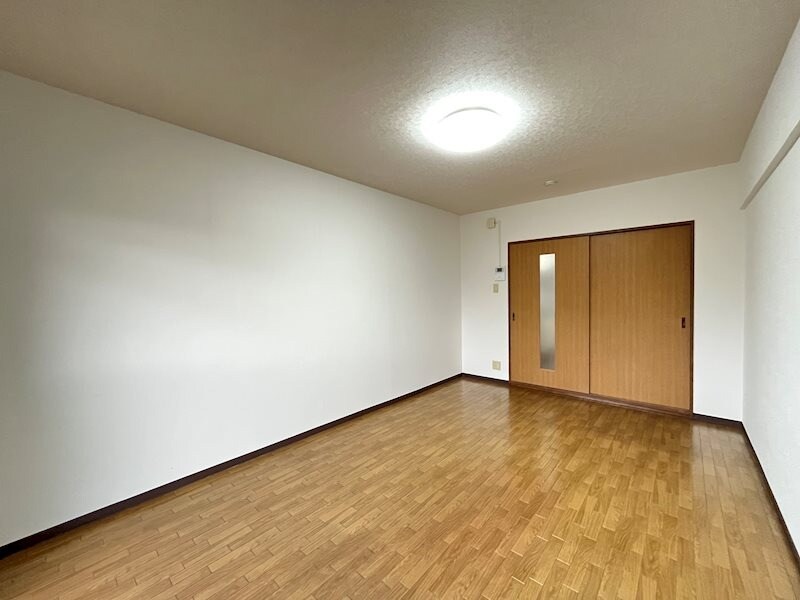 物件内観写真3　(別号室イメージ)