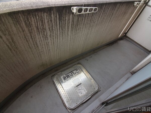 バルコニー(別号室イメージ)