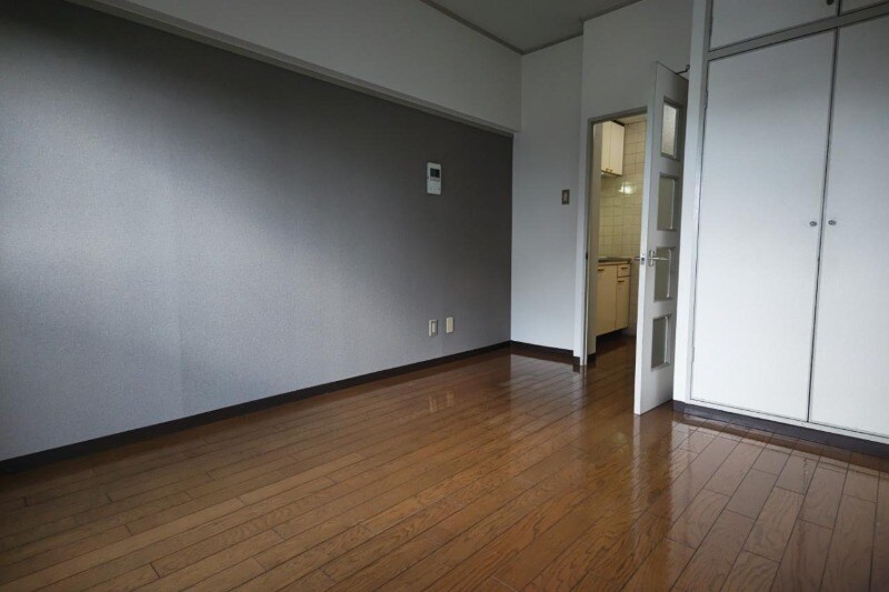 物件内観写真3　(別号室)