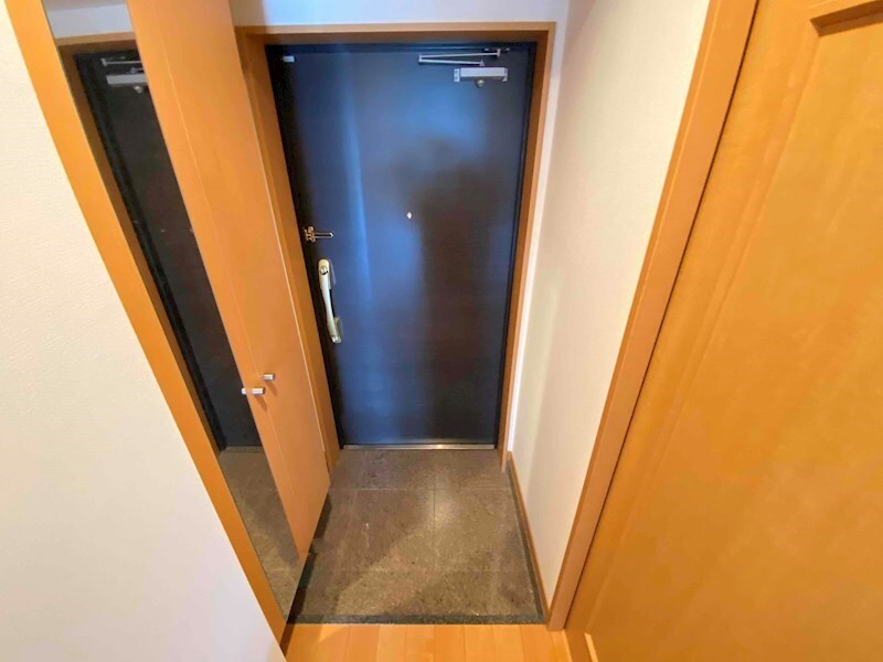 物件内観写真9　(別号室写真)