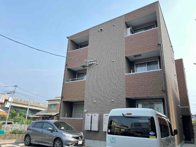 物件外観写真1　(同型イメージ)