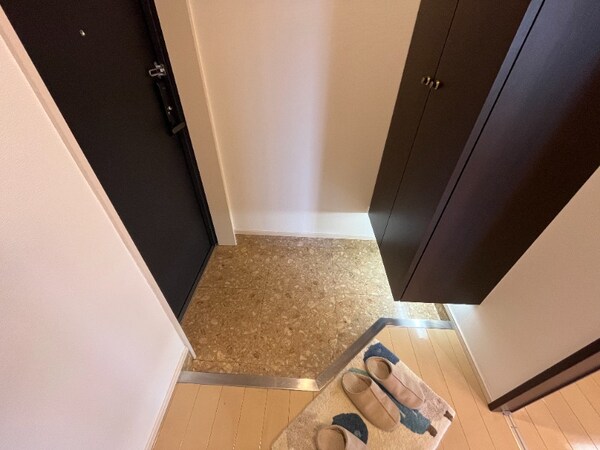 玄関(別号室イメージ)