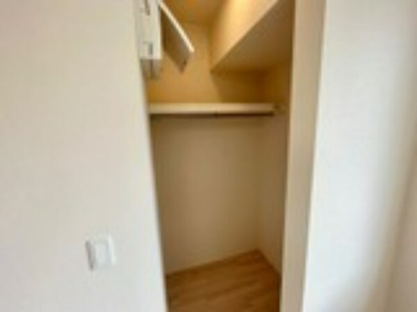 収納(同型イメージ)