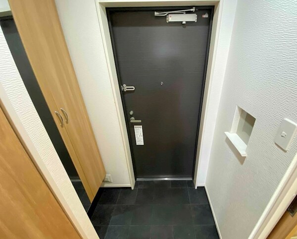 玄関(別号室イメージ)
