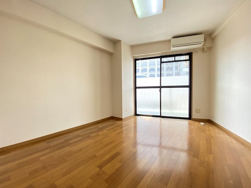 物件内観写真5　(同物件別部屋イメージ)