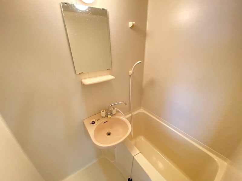 物件内観写真6　(同物件別部屋イメージ)