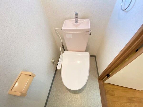 トイレ(同物件別部屋イメージ)