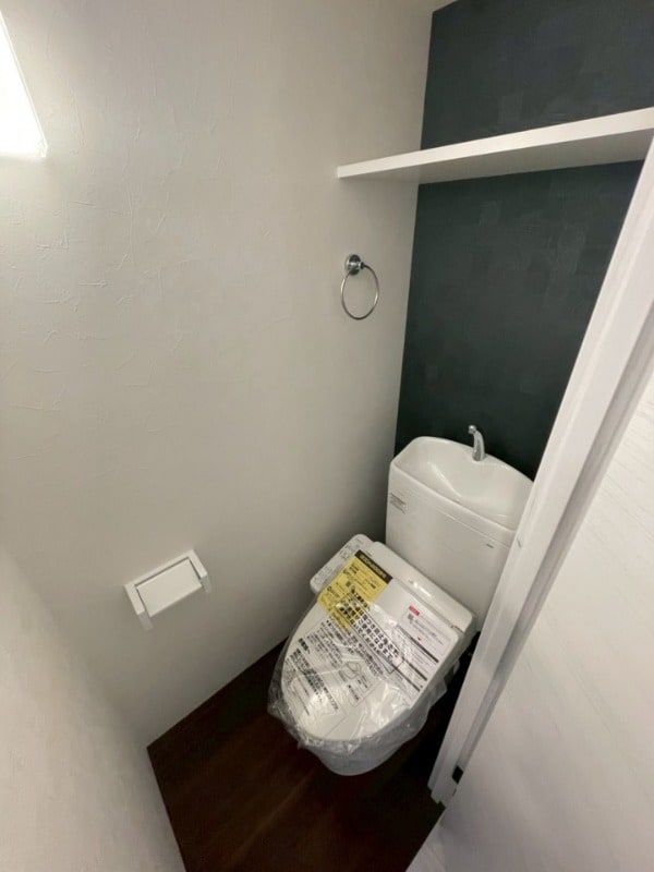 トイレ(同型イメージ)