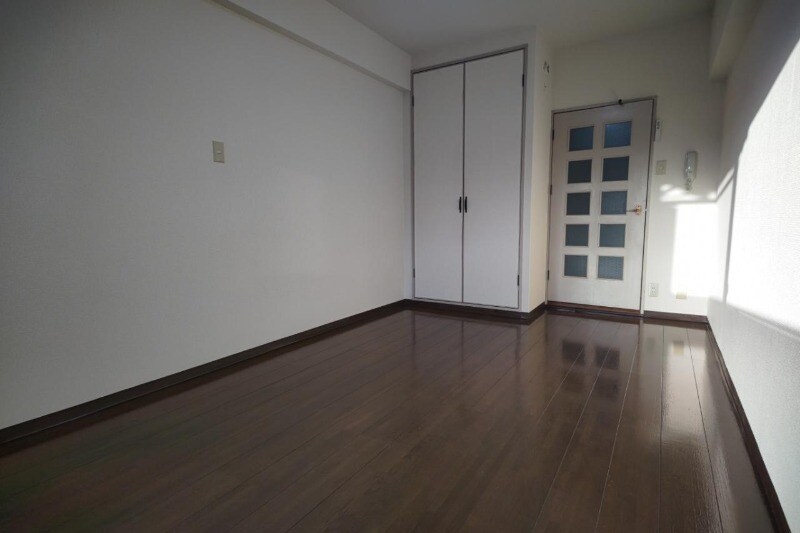 物件内観写真3　(別号室イメージ)