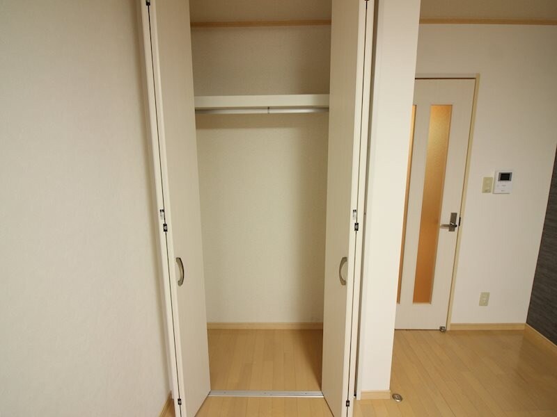 物件内観写真9　(別号室)