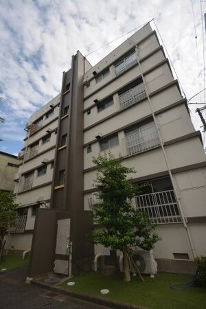 高倉第一コーポE棟外観写真