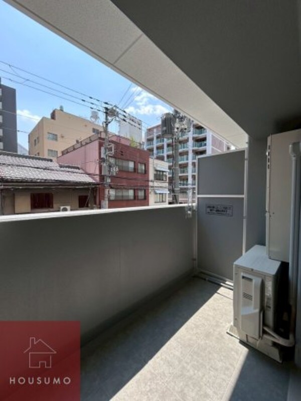 バルコニー