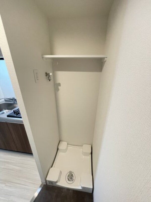 内装他