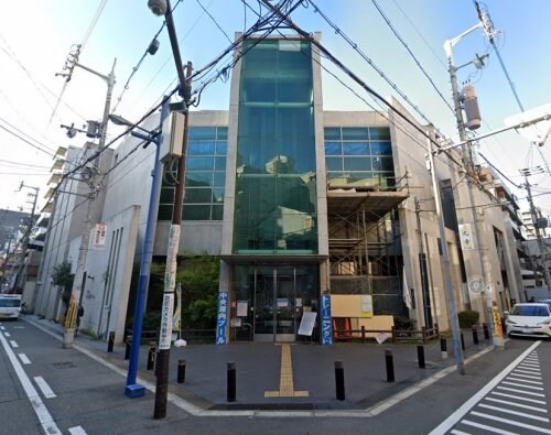 物件内観写真2　(中央屋内プール 1541m)