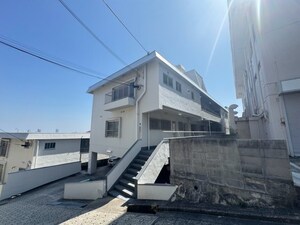 惣町サンハイツ2号棟外観写真