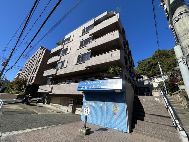 メゾンクレール諏訪山