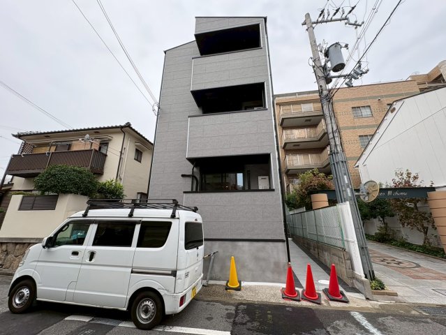 T-SQUARE岡本