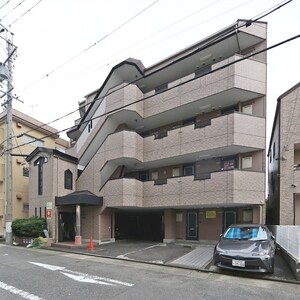 クイーンシンフォニー今池外観写真