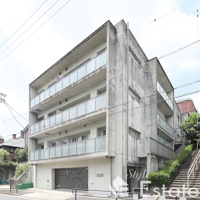 ラ・フォルトゥレス・ド・フェ覚王山