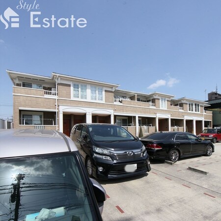 ガーデンクレスト外観写真