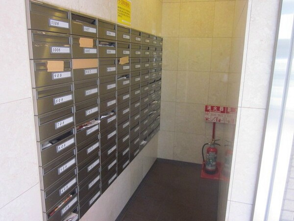 建物設備(ポスト)