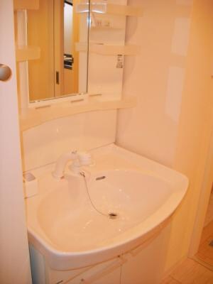 物件内観写真12　(独立洗面台)