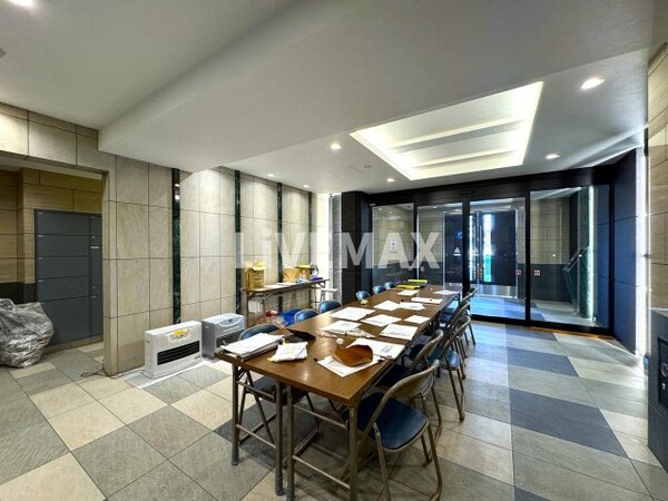 ロビー・ラウンジ