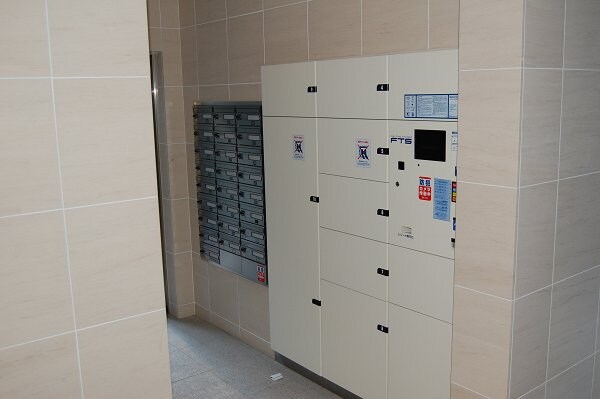 物件内観写真12　(宅配ボックス)