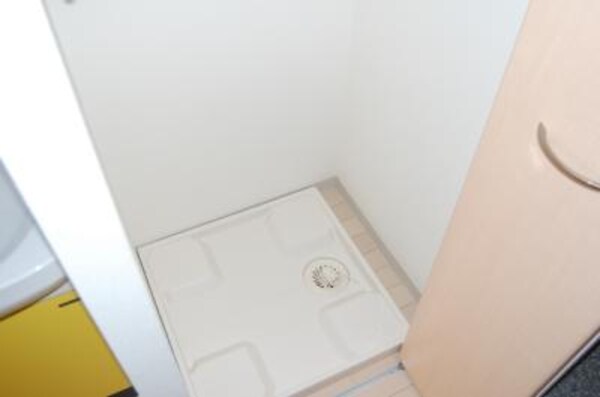 その他(室内洗濯機置き場)