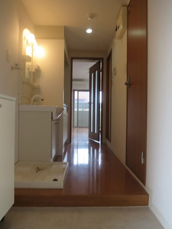 物件内観写真3　(★《見学予約受付中》★)